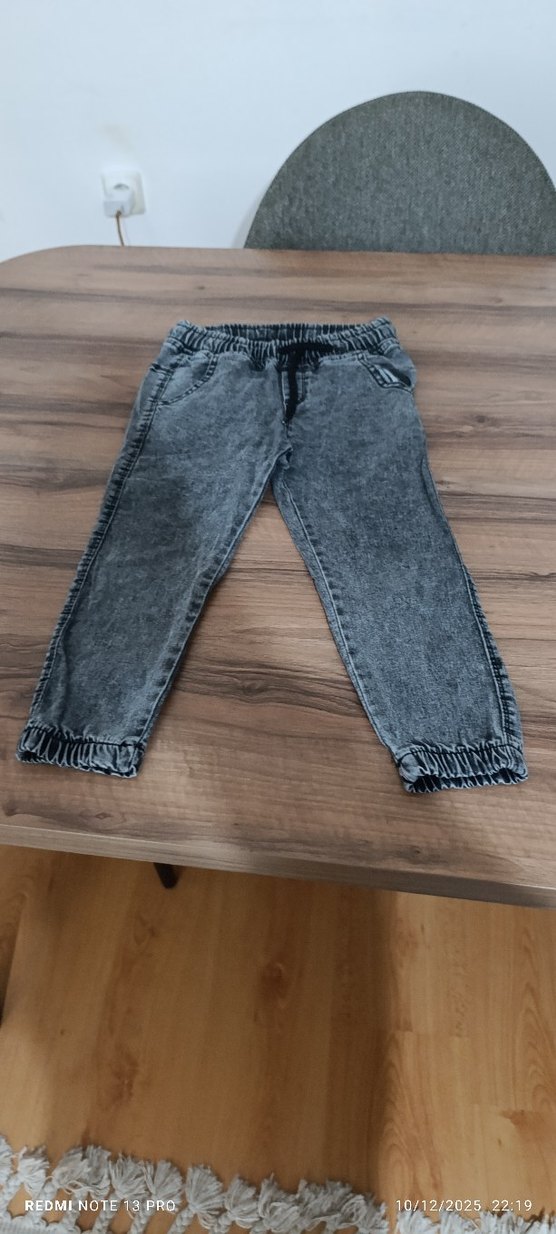 Gri Erkek Çocuk Bol Kesim Denim Pantolon - Görsel 2