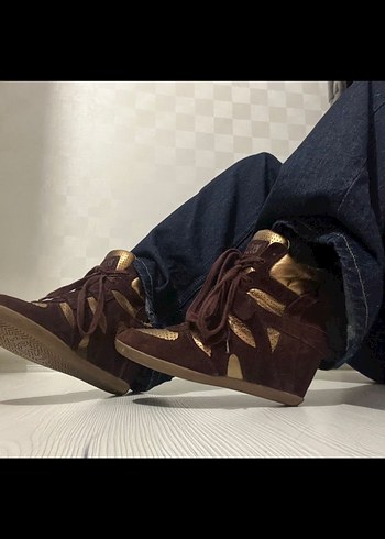 Bordo Süet Dolgu Topuklu Kadın Spor Ayakkabı