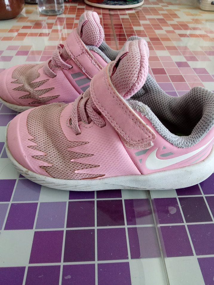 Çocuk ayakkabısı üç adet - Görsel 2