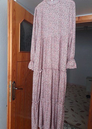 44 Beden pembe Renk Pembe Uzun Renkli Fırfırlı Bohem Elbise