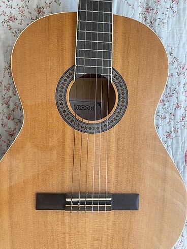  Beden Klasik gitar