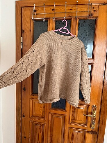 Koton Vintage Camel rengi kol detaylı kazak
