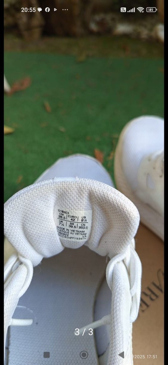 orjinal ürün .
çok iyi durumda temiz, 
Beyaz erkek Spor Ayakkabı - Görsel 3