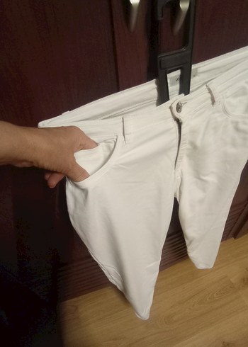 Beyaz Kadın Normal Boy Kumaş Pantolon,38 Beden. yazlık - Görsel 2