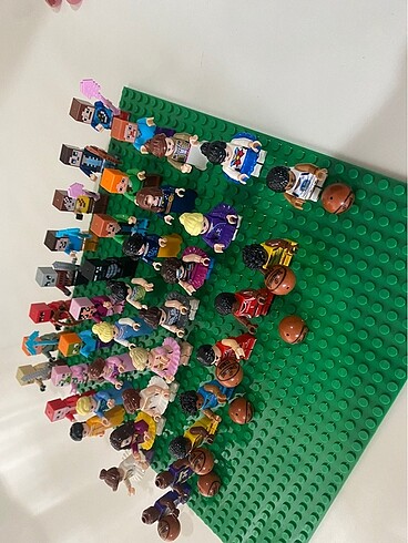 Diğer Lego minifigür