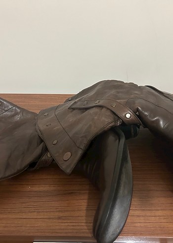 Kahverengi vintage bot - Görsel 2