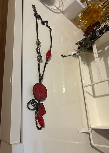 Uzun Zincir Detaylı Kırmızı Vintage Kolye - Görsel 3