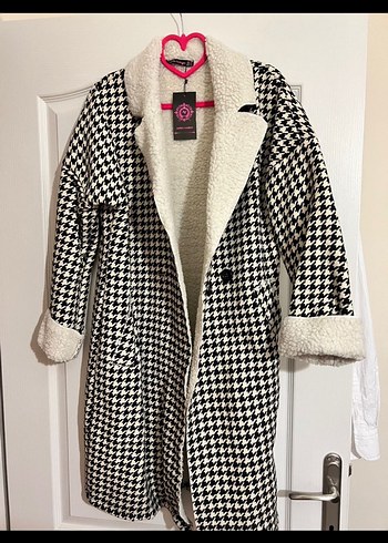 Ekose Desenli Kadın Kaban - Görsel 2