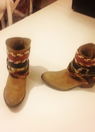 Trendy sıfır botlar