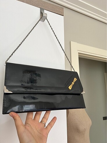 Vintage clutch
