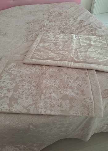 Yatak örtüsü pudra üst kadife - Görsel 10