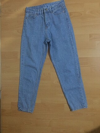 Mom jean