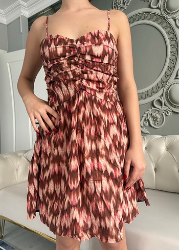 Bohem Tarzı Piliseli Straplez Elbise - Görsel 3