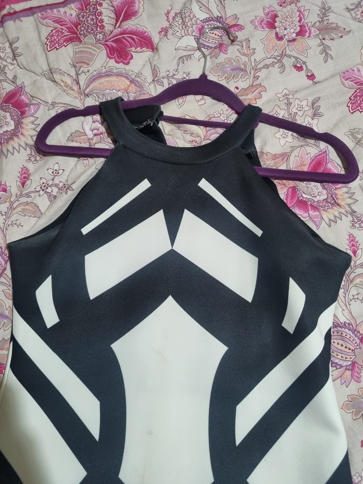 Straplez Siyah Beyaz Desenli Uzun Elbise - Görsel 2