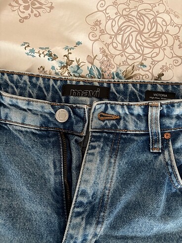 30 Beden Mavi jean