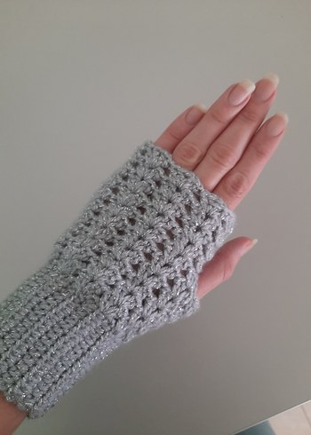Renkli Örgü Parmaksız Eldivenler - Görsel 4