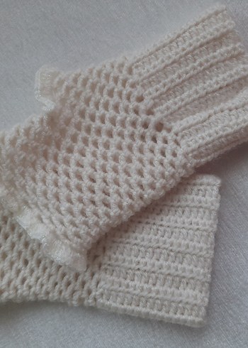 Beyaz Örgü Parmaksız Kadın Eldiveni - Görsel 3