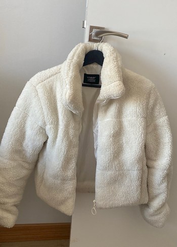 Beyaz Peluş Kadın Kışlık Ceket
