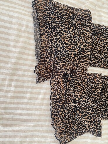 xs Beden Bershka pantolon