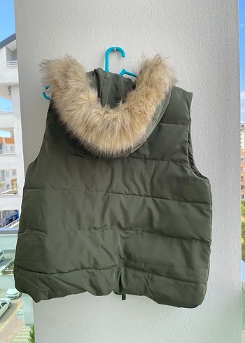 Gap Kürklü Kapüşonlu Yelek
