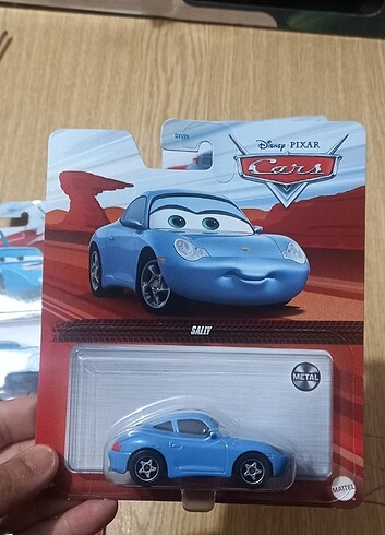 PİXAR CARS SALLY