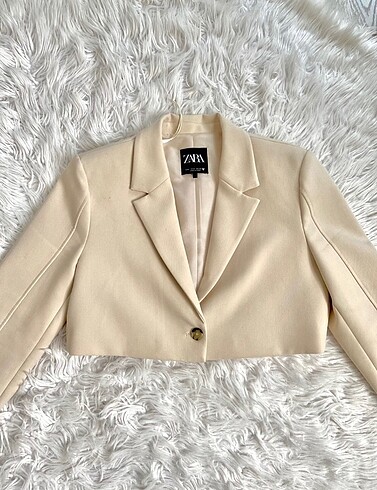 ZARA CROP BLAZER CEKET