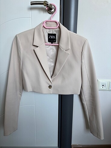 Zara Crop Blazer