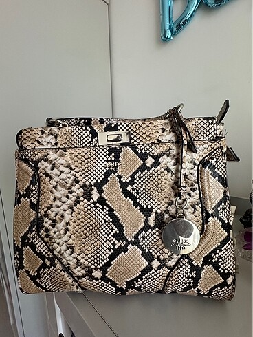 Guess çanta