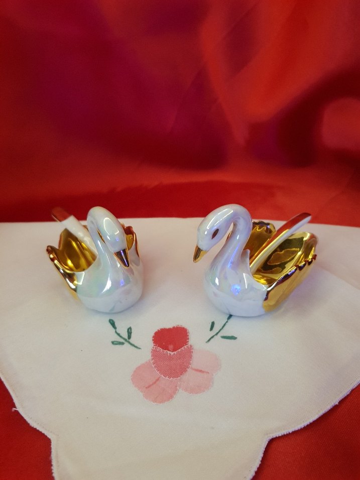 LimogesAltın Detaylı Kırmızı-Beyaz Kuğu - Görsel 2