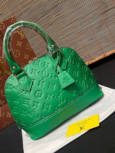  Beden mavi Renk Louis Vuitton çanta