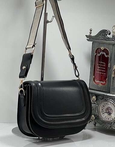 Stradivarius Baget model çanta
