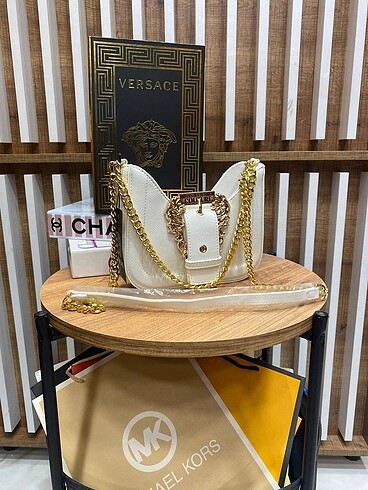 Versace askılı çanta
