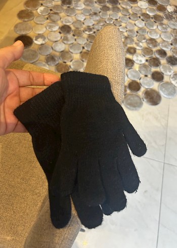 Erkek Çocuk Siyah Örgü Eldiven - Görsel 2