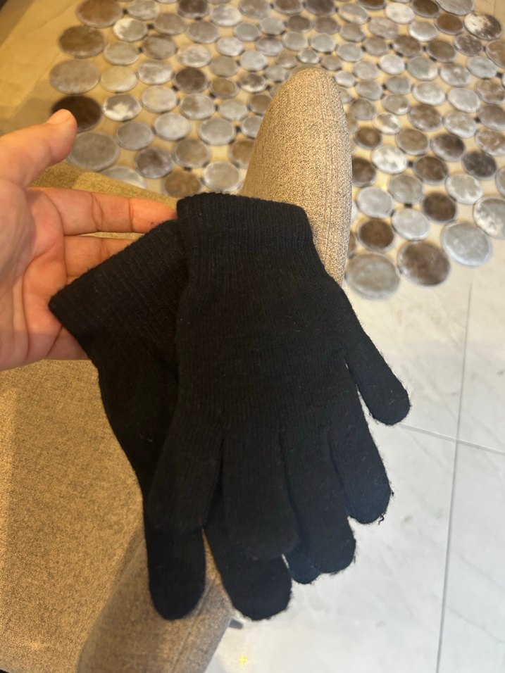 Erkek Çocuk Siyah Örgü Eldiven - Görsel 2