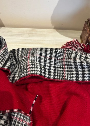 Bordo Ekose Desenli Kadın Şal - Görsel 5