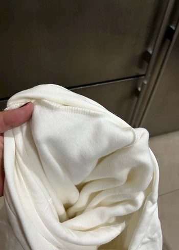 Beyaz Kapüşonlu Rahat Sweatshirt - Görsel 9