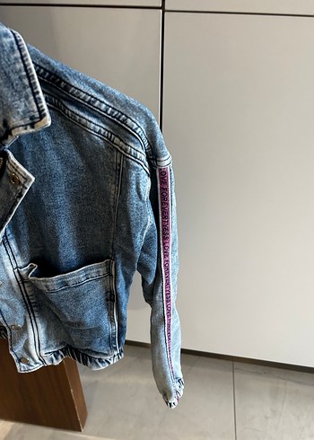 Düğmeli Denim Ceket - Görsel 3