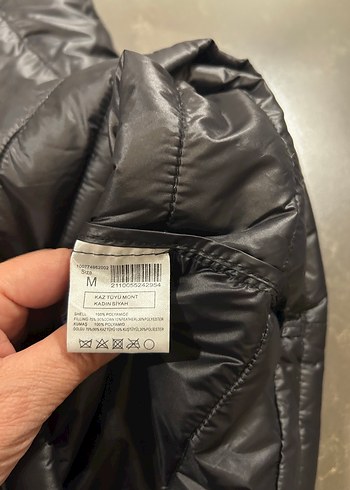 Kadın Siyah Fermuarlı Kış Montu - Görsel 6