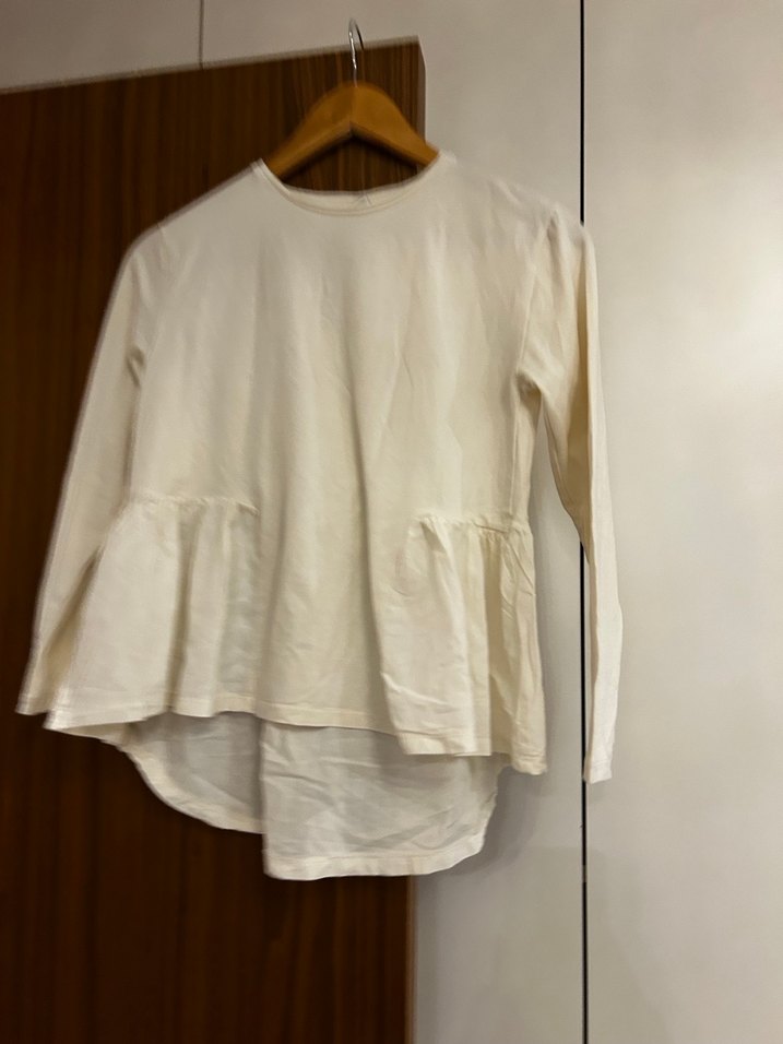 Beyaz Keten Uzun Kollu Fırfırlı Bluz - Görsel 3