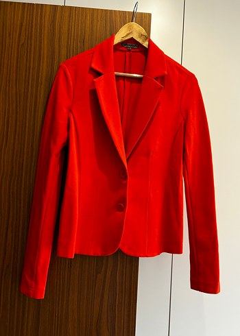 Kadın Kırmızı Süet Düğmeli Blazer Ceket