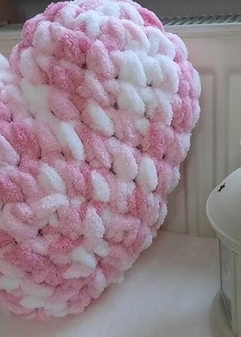 Puffy Kalp Şeklinde Yastık - Görsel 2