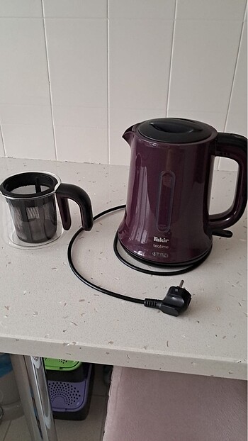 Beden Fakir çay makinesi