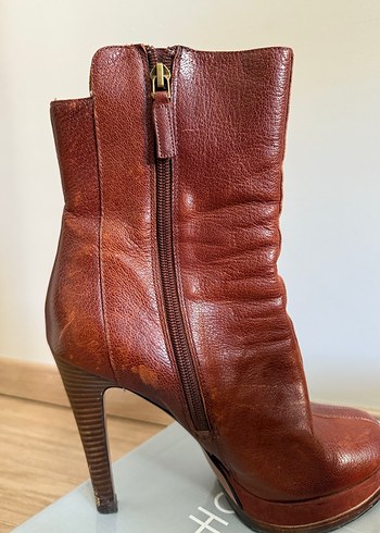 Nine West Kahverengi Deri Topuklu Kadın Bot - Görsel 3