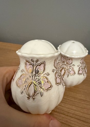 Lucca Beyaz Tuzluk ve Biberlik Seti - Görsel 2