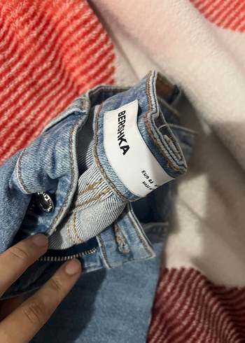 BERSHKA JEANS TEKLİ - Görsel 2