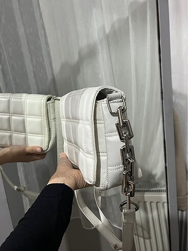 Beyaz çanta - Görsel 2