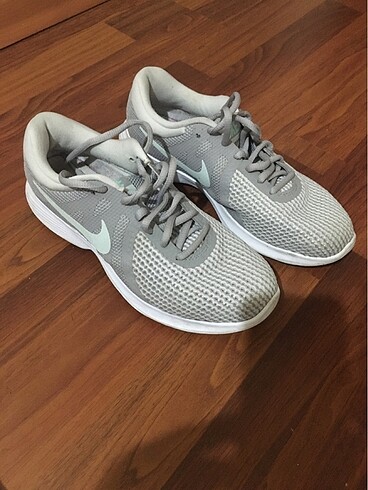Spor ayakkabı Nike