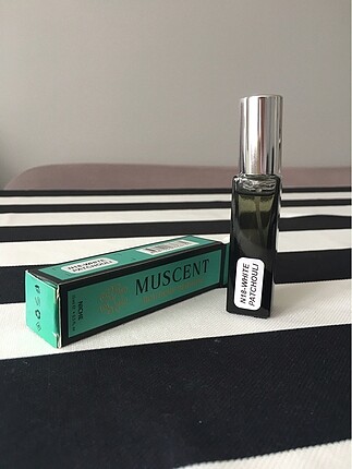 Tom ford WHITE PATCHOULI