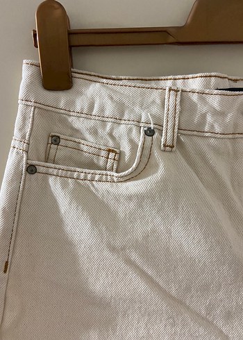 38 Beden Trendyol Krem kot pantolon etiketli