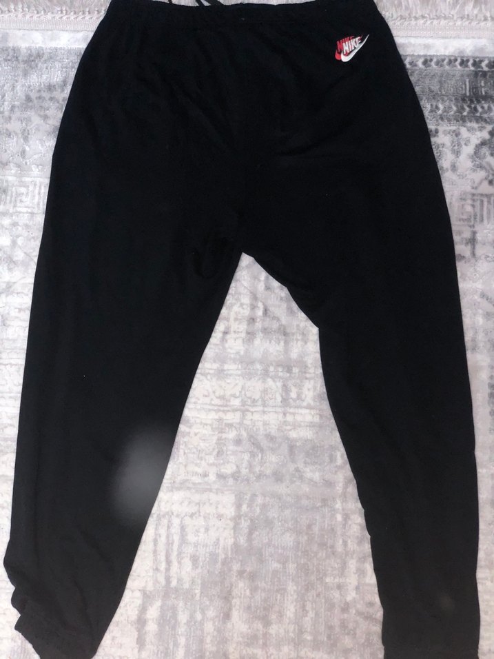 Nike Siyah Rahat Kesim Erkek Eşofman Altı - Görsel 4